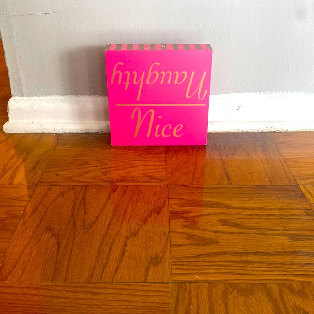 Naughty vs. Nice Wall Decor